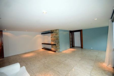 Apartamento para alugar com 148m², 3 quartos e 2 vagasSala