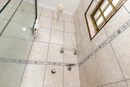 Casa à venda com 125m², 1 quarto e 2 vagasBanheiro