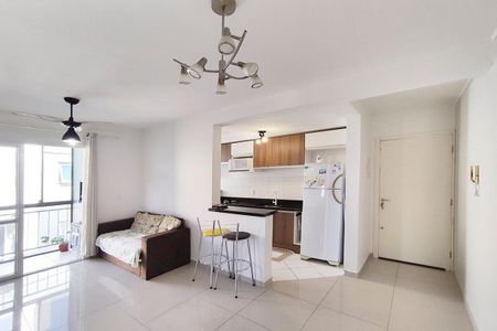 Apartamento à venda com 58m², 2 quartos e 1 vagaSala