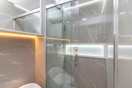 Apartamento à venda com 64m², 2 quartos e 1 vaga Apartamento à venda com 64m², 2 quartos e 1 vagaBanheiro da Suíte