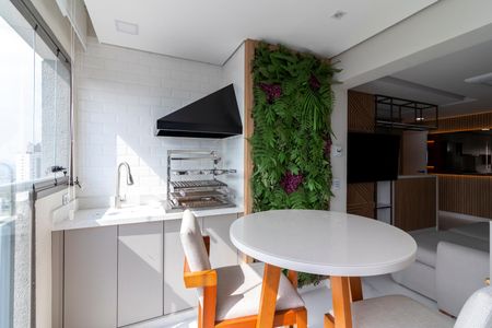 Apartamento à venda com 64m², 2 quartos e 1 vaga Apartamento à venda com 64m², 2 quartos e 1 vagaVaranda Gourmet