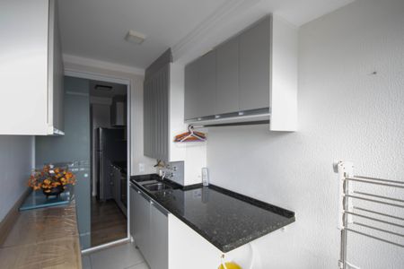 Apartamento à venda com 63m², 2 quartos e 1 vagaCozinha