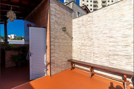 Casa de condomínio à venda com 190m², 3 quartos e 3 vagasCobertura