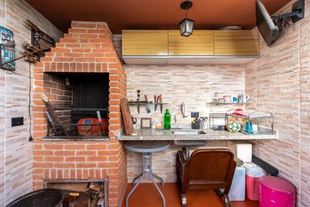 Casa de condomínio à venda com 190m², 3 quartos e 3 vagasCobertura - Churrasqueira