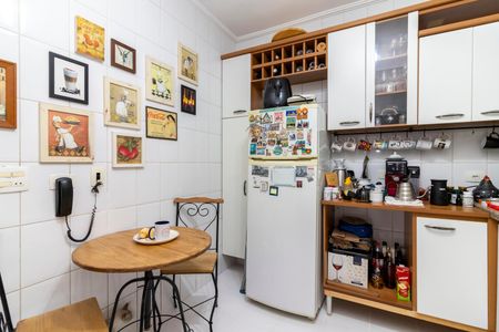 Casa de condomínio à venda com 190m², 3 quartos e 3 vagasCozinha