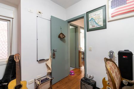 Casa de condomínio à venda com 190m², 3 quartos e 3 vagasQuarto 2