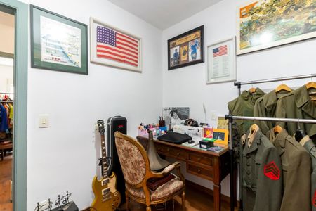 Casa de condomínio à venda com 190m², 3 quartos e 3 vagasQuarto 2