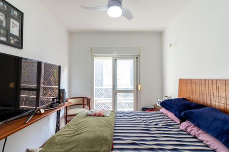 Casa de condomínio à venda com 190m², 3 quartos e 3 vagasSuíte