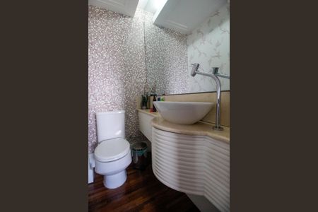 Apartamento à venda com 256m², 4 quartos e 3 vagasLavabo 2