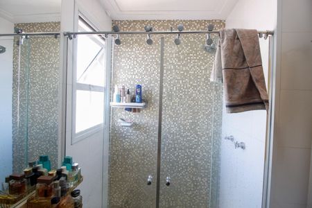 Apartamento à venda com 256m², 4 quartos e 3 vagasBanheiro da Suíte 1