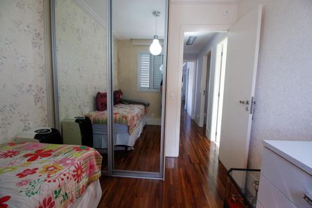 Apartamento à venda com 256m², 4 quartos e 3 vagasSuíte 2