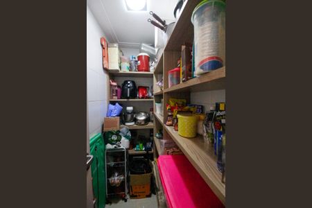 Apartamento à venda com 256m², 4 quartos e 3 vagasDespensa