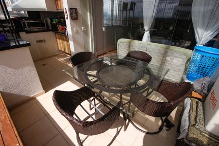 Apartamento à venda com 256m², 4 quartos e 3 vagasEspaço Gourmet