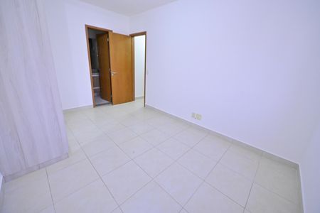 Apartamento para alugar com 63m², 2 quartos e 2 vagas Apartamento para alugar com 63m², 2 quartos e 2 vagasQuarto 2
