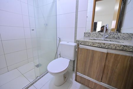 Apartamento para alugar com 63m², 2 quartos e 2 vagas Apartamento para alugar com 63m², 2 quartos e 2 vagasBanheiro 2