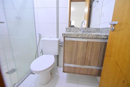 Apartamento para alugar com 63m², 2 quartos e 2 vagas Apartamento para alugar com 63m², 2 quartos e 2 vagasBanheiro 2