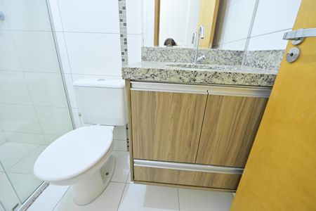 Apartamento para alugar com 63m², 2 quartos e 2 vagas Apartamento para alugar com 63m², 2 quartos e 2 vagasBanheiro