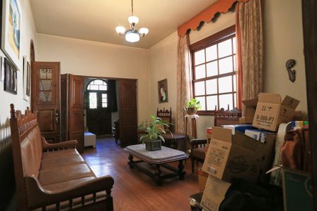 Casa para alugar com 300m², 3 quartos e 3 vagasSala