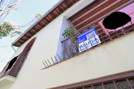 Casa para alugar com 300m², 3 quartos e 3 vagasPlaquinha 