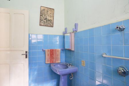 Casa para alugar com 300m², 3 quartos e 3 vagasBanheiro Suíte