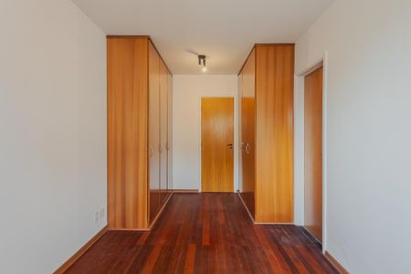 Apartamento para alugar com 70m², 2 quartos e 2 vagasSuíte