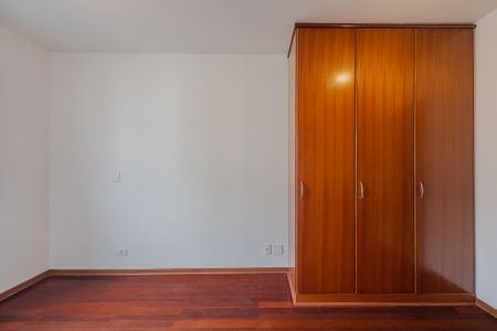 Apartamento para alugar com 70m², 2 quartos e 2 vagasSuíte