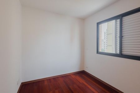 Apartamento para alugar com 70m², 2 quartos e 2 vagasQuarto