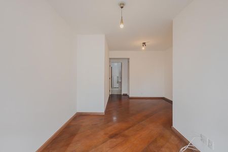 Apartamento para alugar com 70m², 2 quartos e 2 vagasSala