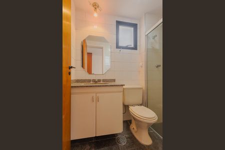 Apartamento para alugar com 70m², 2 quartos e 2 vagasBanheiro da Suíte