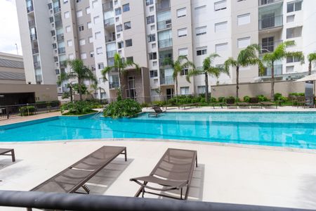 Apartamento para alugar com 62m², 3 quartos e 1 vagaÁrea comum - Piscina