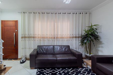 Casa à venda com 105m², 3 quartos e 2 vagas Casa à venda com 105m², 3 quartos e 2 vagasSala