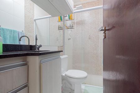 Casa à venda com 105m², 3 quartos e 2 vagas Casa à venda com 105m², 3 quartos e 2 vagasBanheiro Social