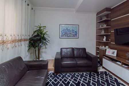 Casa à venda com 105m², 3 quartos e 2 vagas Casa à venda com 105m², 3 quartos e 2 vagasSala