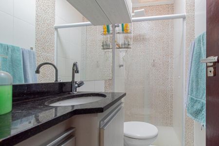 Casa à venda com 105m², 3 quartos e 2 vagas Casa à venda com 105m², 3 quartos e 2 vagasBanheiro Social