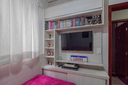 Casa à venda com 105m², 3 quartos e 2 vagas Casa à venda com 105m², 3 quartos e 2 vagasQuarto 2