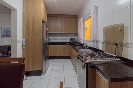 Casa à venda com 105m², 3 quartos e 2 vagas Casa à venda com 105m², 3 quartos e 2 vagasCozinha