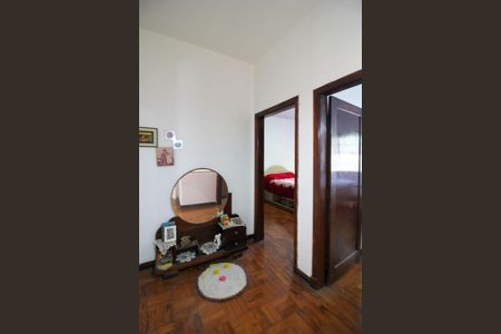 Casa à venda com 400m², 3 quartos e 5 vagasHall de distribuição dos dormitórios