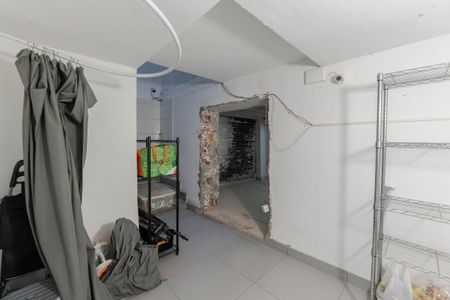 Casa à venda com 201m², 3 quartos e sem vagaÁrea de Serviço