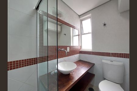 Apartamento à venda com 108m², 2 quartos e 2 vagasBanheiro 2