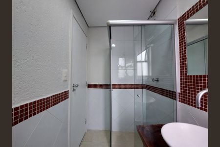 Apartamento à venda com 108m², 2 quartos e 2 vagasBanheiro 2