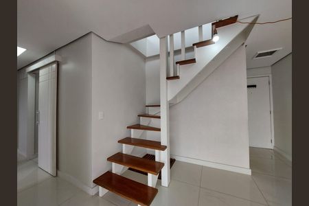 Apartamento à venda com 108m², 2 quartos e 2 vagasSala