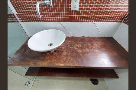 Apartamento à venda com 108m², 2 quartos e 2 vagasBanheiro 2
