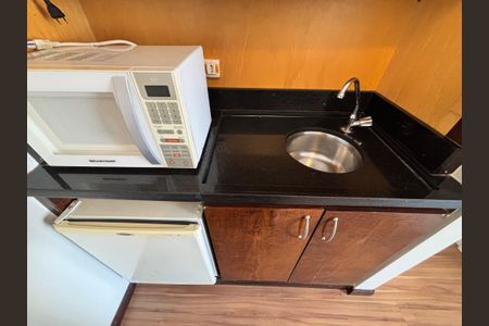 Apartamento para alugar com 69m², 1 quarto e sem vaga Apartamento para alugar com 69m², 1 quarto e sem vagaSala/Cozinha