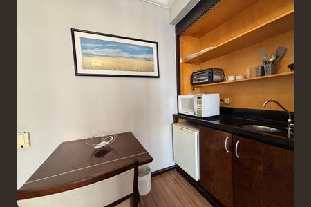 Apartamento para alugar com 69m², 1 quarto e sem vaga Apartamento para alugar com 69m², 1 quarto e sem vagaSala/Cozinha