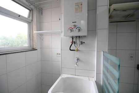 Apartamento à venda com 72m², 3 quartos e 1 vagaÁrea de Serviço