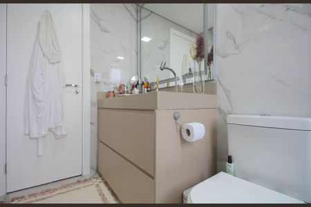 Apartamento à venda com 105m², 2 quartos e 2 vagas Apartamento à venda com 105m², 2 quartos e 2 vagasBanheiro 2