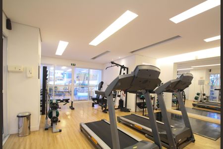 Apartamento à venda com 105m², 2 quartos e 2 vagas Apartamento à venda com 105m², 2 quartos e 2 vagasÁrea comum - Academia