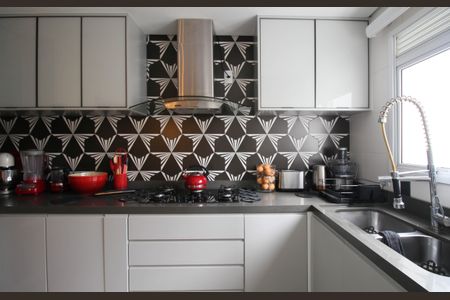 Apartamento à venda com 105m², 2 quartos e 2 vagas Apartamento à venda com 105m², 2 quartos e 2 vagasCozinha