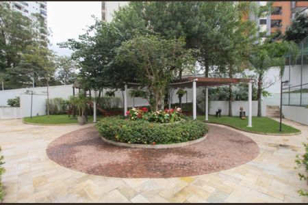 Apartamento à venda com 105m², 2 quartos e 2 vagas Apartamento à venda com 105m², 2 quartos e 2 vagasÁrea comum