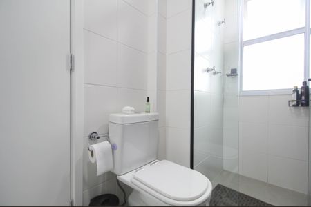 Apartamento à venda com 105m², 2 quartos e 2 vagas Apartamento à venda com 105m², 2 quartos e 2 vagasBanheiro 1